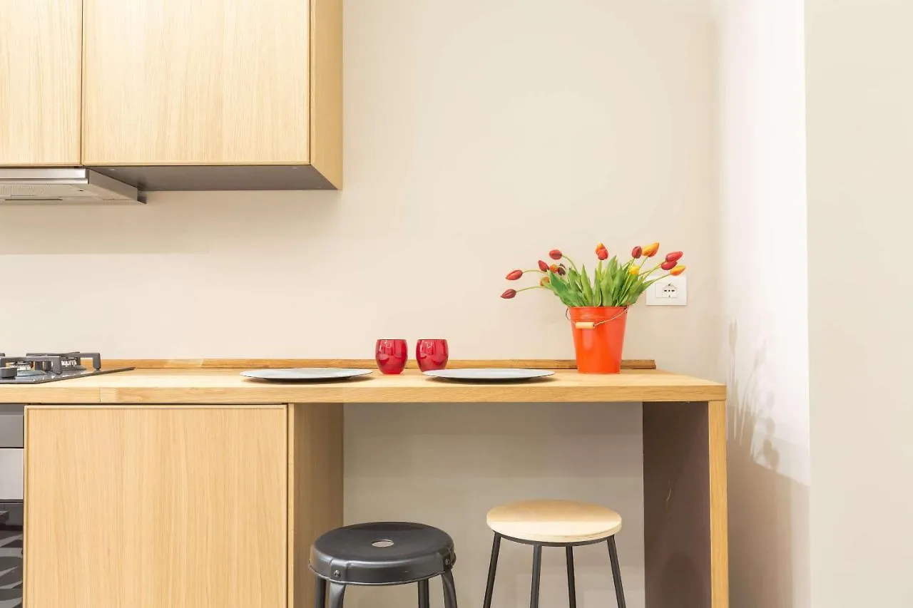 Apartment Mou43 -Loreto-Duomo- Urban House - Luxury Milan